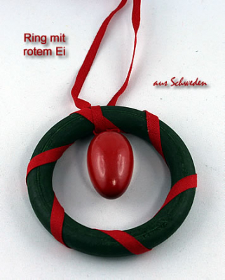 Easter egg in a ring, red