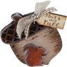 Mittlere Holzeichel mit Eichhörnchen und Schild mit Schleife,  handemalt, zum Stellen oder für Holzkränze,  H 9 cm