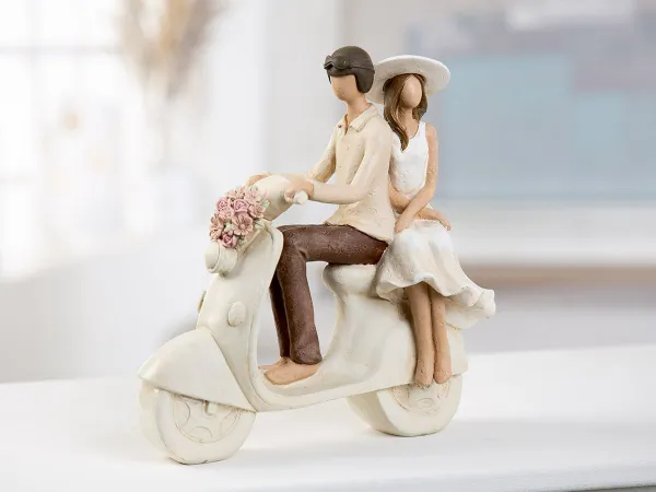 Gilde Handwerk, Roller mit Paar, Kunstharz, creme, h 23 cm