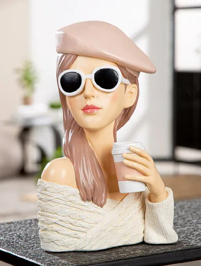 Gilde Figur Frau Lady Adeline mit Kaffeebecher, weißem Strickpullover, h 28 cm, rosa/pink, Ladykopf, Büste