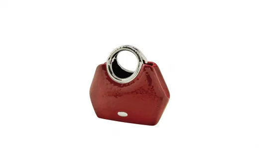Gilde moderne Keramik Vase Handtasche Milano rot silberfarben 10.5 x 24.5 x 21 cm Gilde moderne Keramik Vase Handtasche Milano rot silberfarben 10.5 x 24.5 x 21 cm