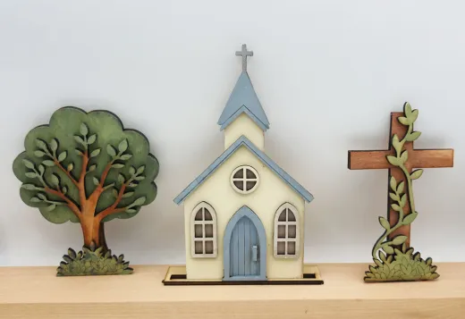 Kranzfigur Holz Kirche beige blaugrau h 12 cm beige braun für Sebastian Holzkränze