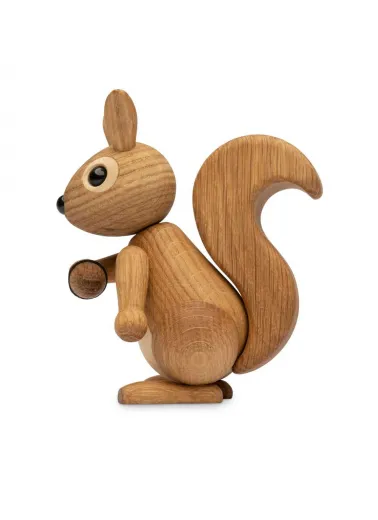 Dekorative Holzfigur Hazel mit Eichel von Spring Copenhagen