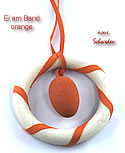 Ei in weißem Ring, orange