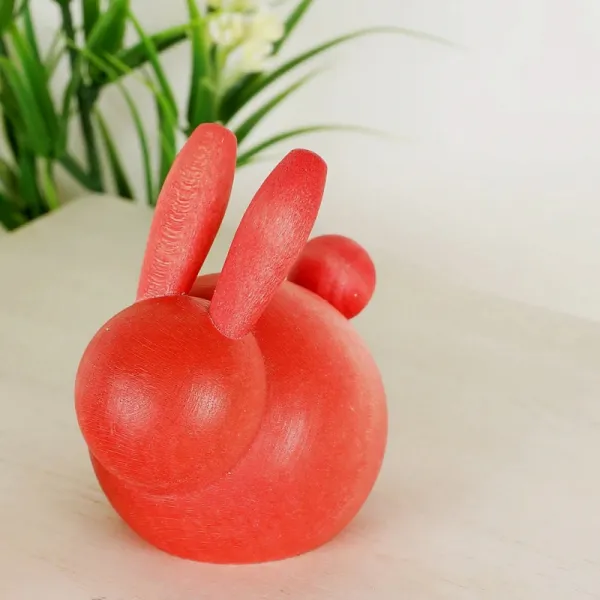 Aarikka großer Osterhase rot, finnische Osterdekoration