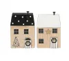 2 kleine Weihnachts -Holz Häuschen mit Türkränzen weiß schwarz H 11 cm