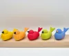 Kranzstecker kleiner Vogel lime grün, l 48 mm, 4 mm Holzdübel