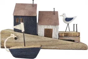 Maritime Häuserreihe mit 3 Holzhäuschen, Möwe, Segelboot, schräg abfallend, 14x10,5xH26cm, bunt Maritime Häuserreihe mit 3 Holzhäuschen, Möwe, Segelboot, schräg abfallend, 14x10,5xH26cm, bunt